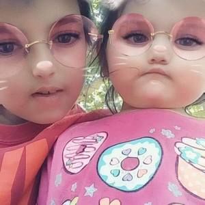 Meet your Posher, Clay